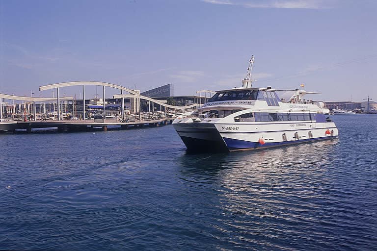 Las Golondrinas: Bootstour durch Barcelona 4
