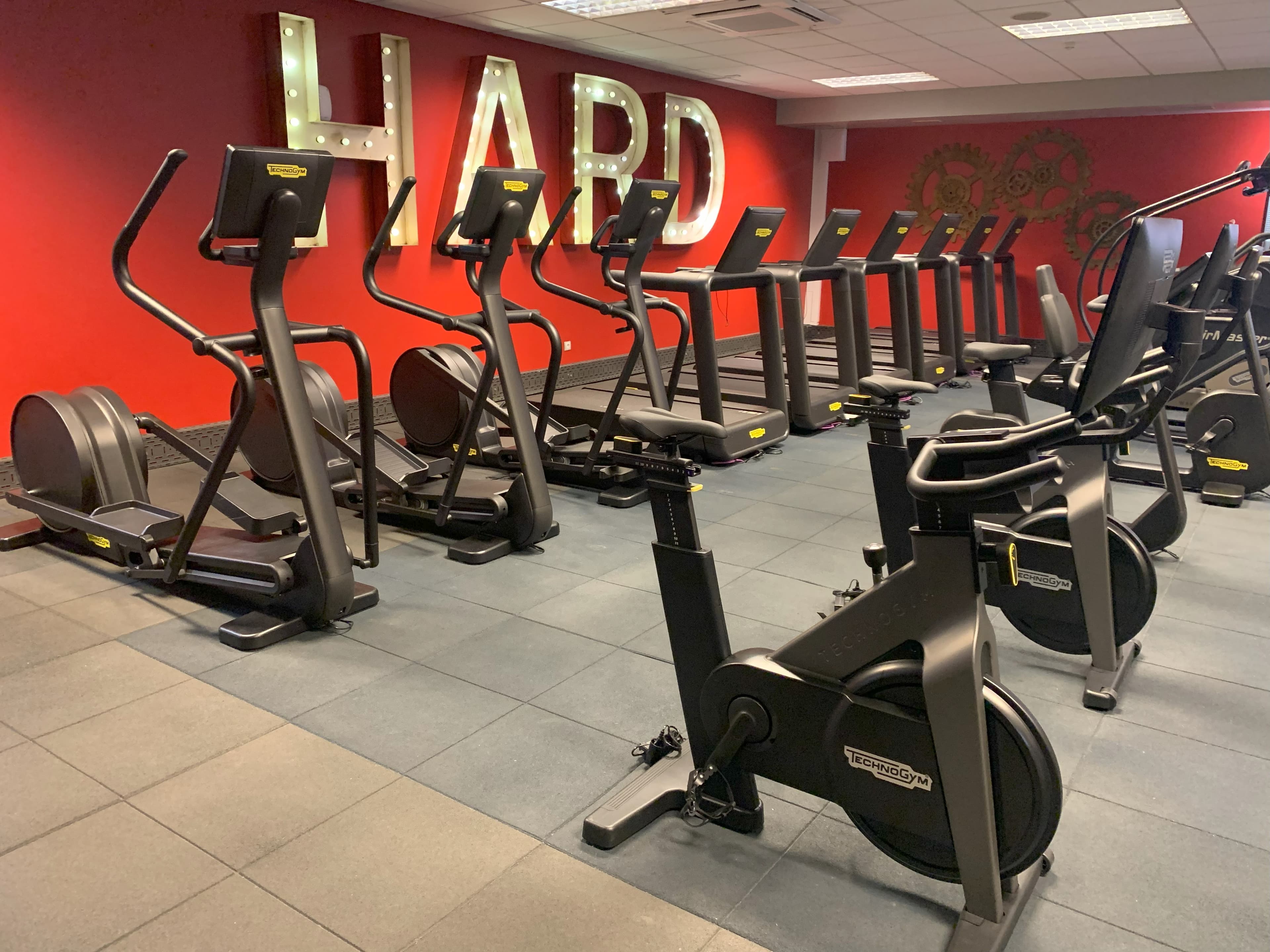 Spa & Sport Club  – El Teu Espai Perfecte per a l'Exercici i el Benestar 2