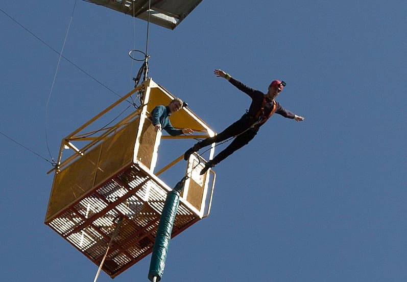 Experiència de Bungee Jumping: Salt Clàssic 3