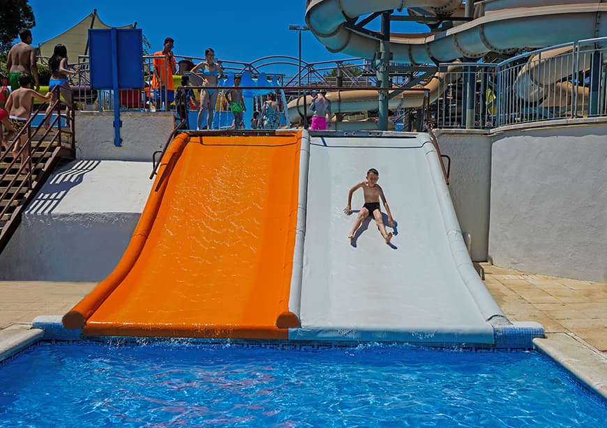 Parc aquatique Illa Fantasia – Accès coupe-file 5