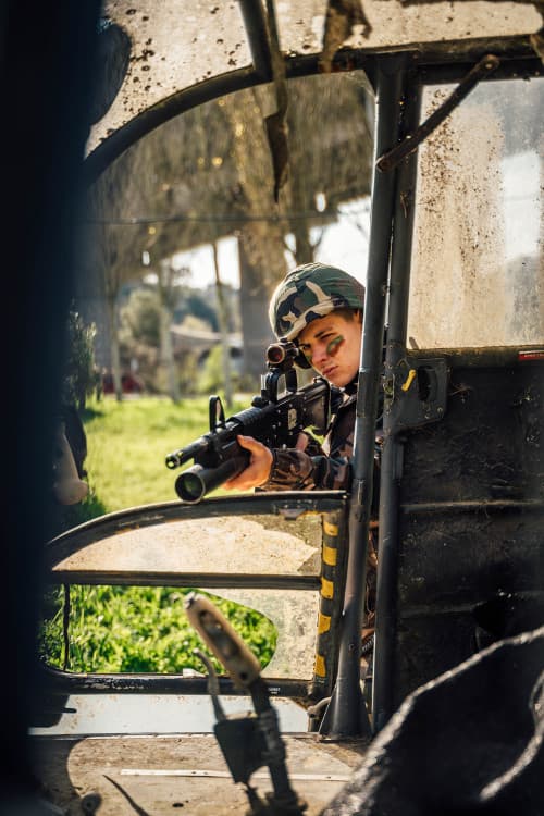 ¡Vive la Aventura del Laser Combat: Combate Simulado en el Exterior! 2